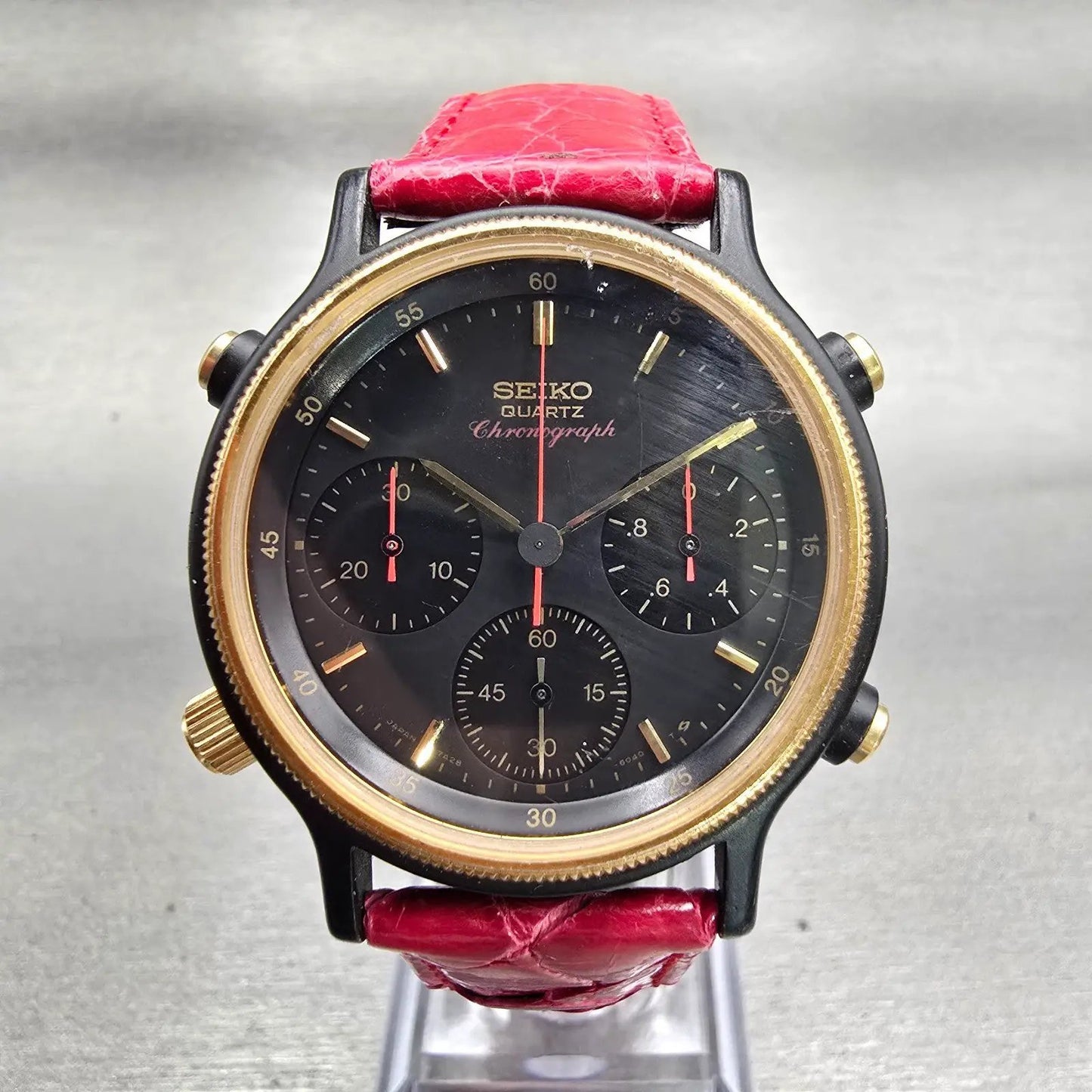 Seiko Chronograph Watch Men 35mm Black Dial Two Tone Round 7A28-6040 New Battery0