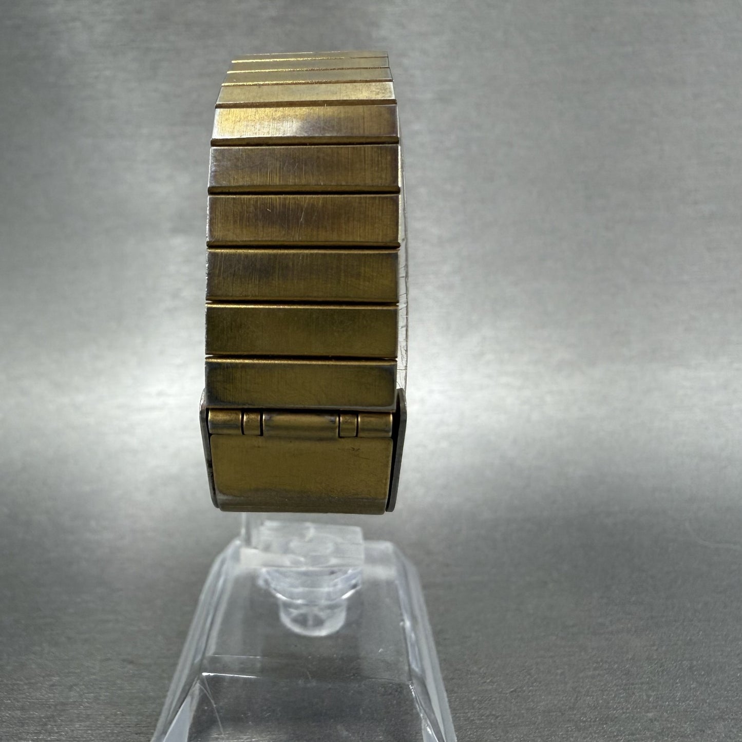 Seiko Tank Watch Men 26mm Black Dial Gold Tone Rectangle 5Y305B59 PARTS8