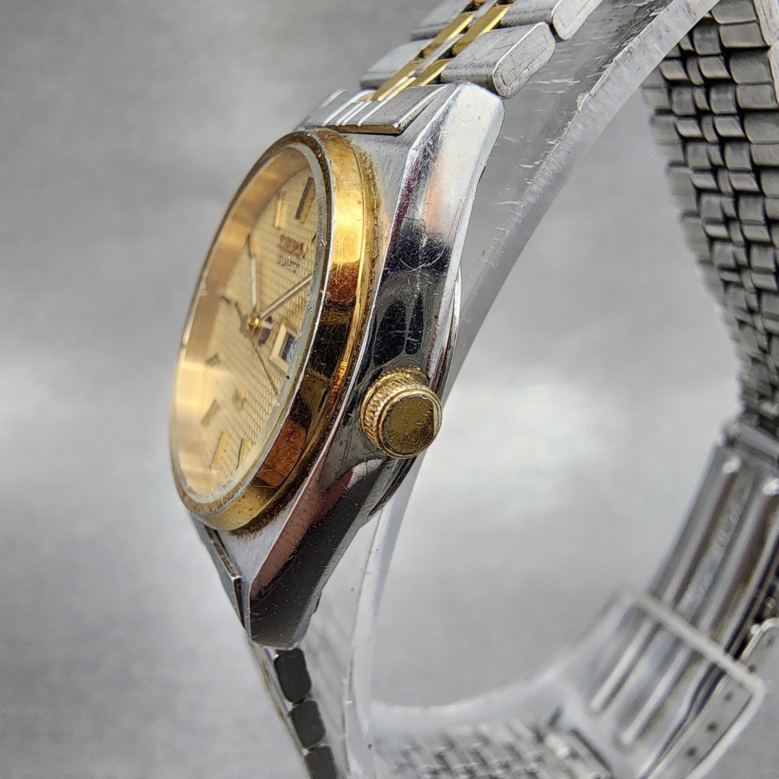 Seiko SQ Watch Women 23mm Champagne Dial Two Tone Dyadate 2a230029 New Batt ABC2