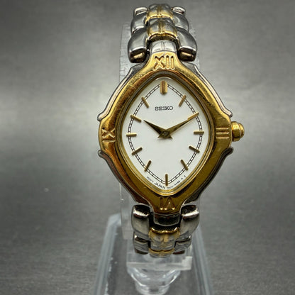 Seiko Watch Women 22mm White Dial Two Tone Oval 1n00-6e99 New Battery Vintage 6Y0