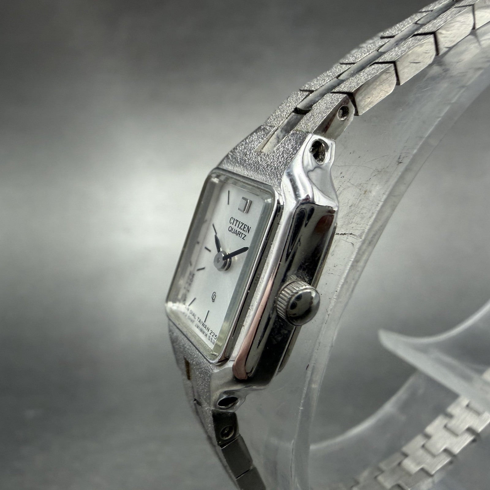 Citizen CQ Watch Women 13mm Silver Dial Silver Tone Rectangle New Battery NHJDS2