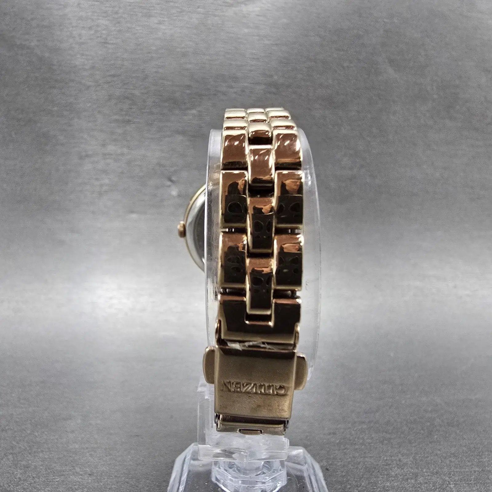 Citizen Eco-Drive Watch Women 31mm Beige Dial Rose Gold Tone Date Round Runs6