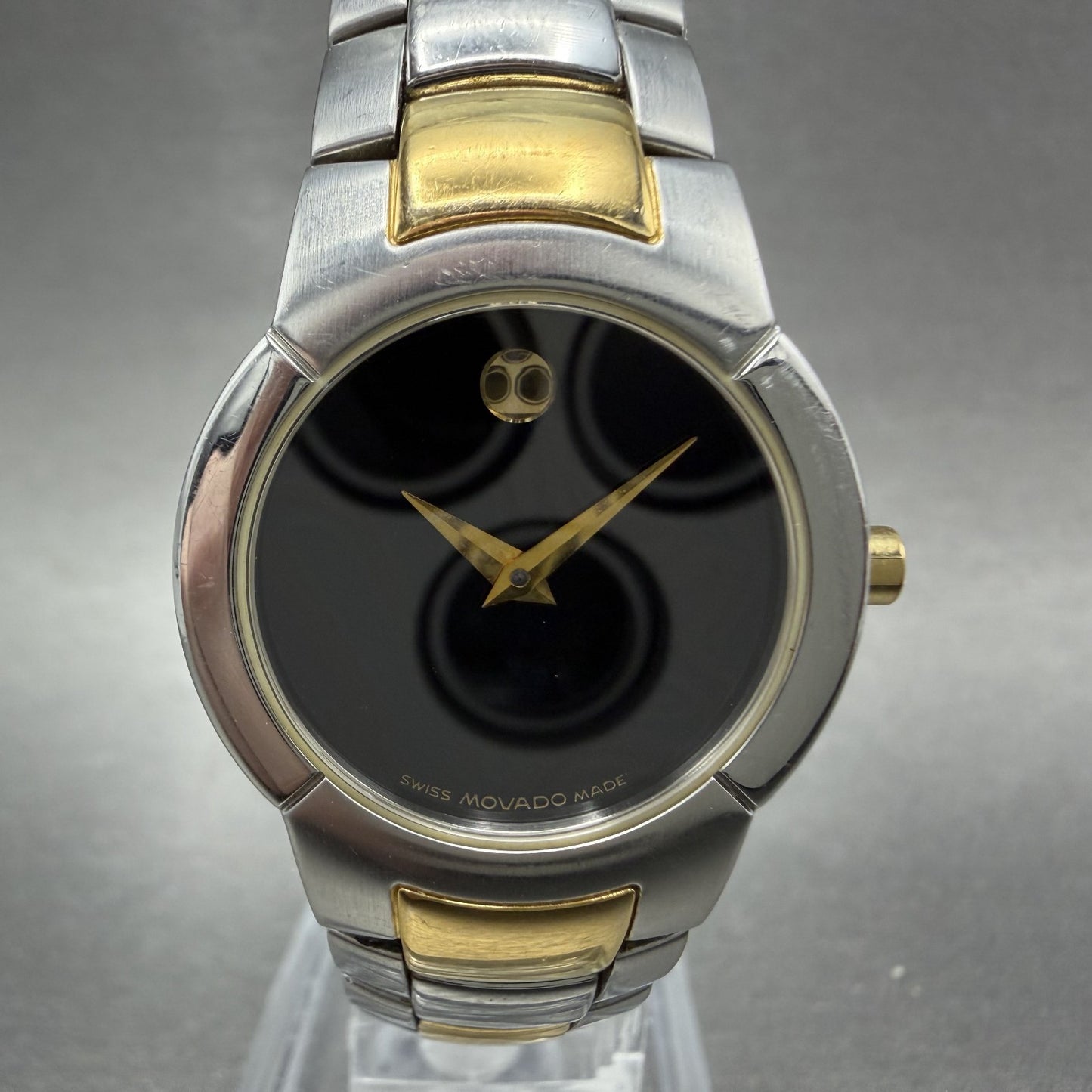Movado Museum Watch Women 25mm Black Dial Two Tone Round 81 A1 1842 New Battery1