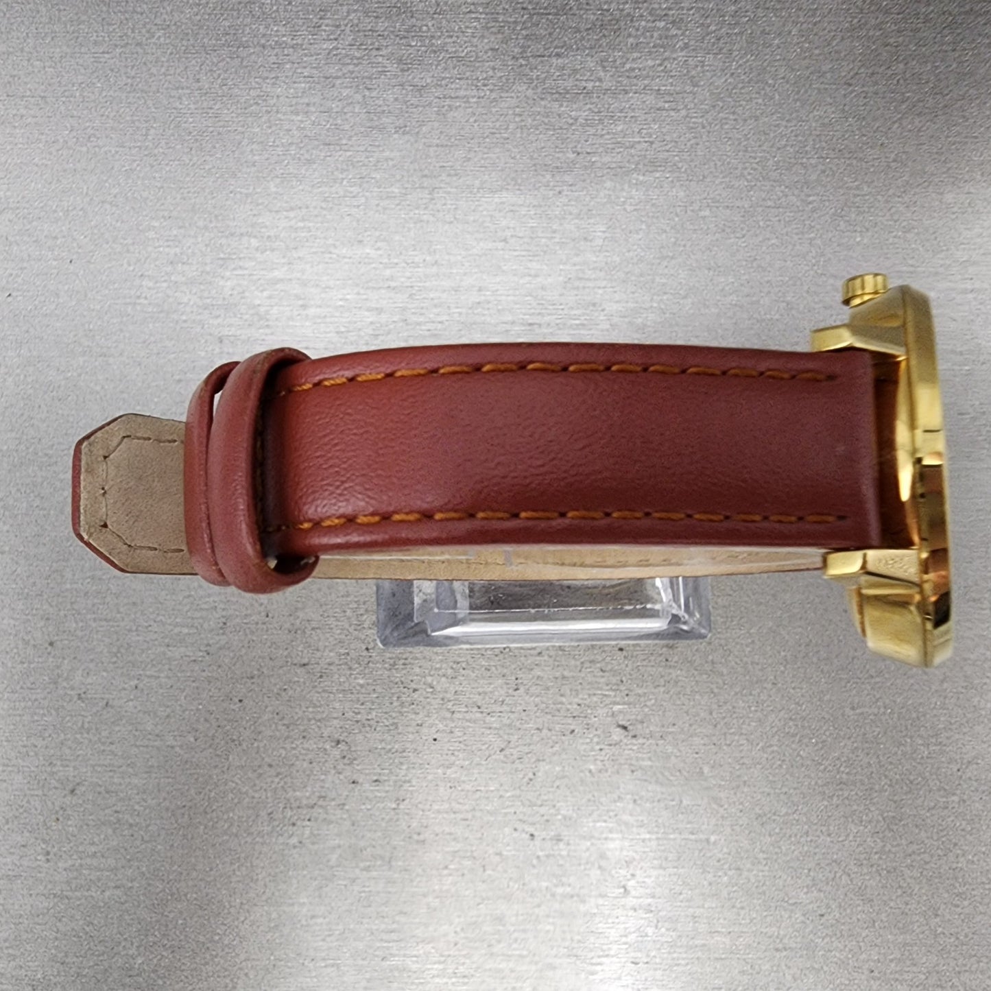 Nixon Kensington Watch Women 37mm Silver Dial Gold Tone Round New Battery9