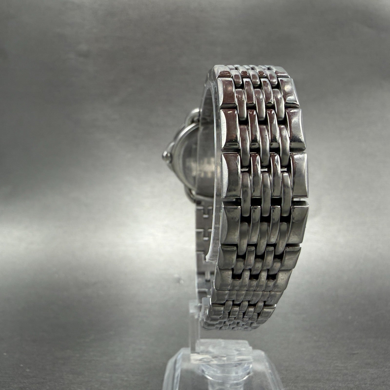 Bulova Watch Women 31mm MOP Dial Silver Tone Round Diamonds 96R146 New Battery7