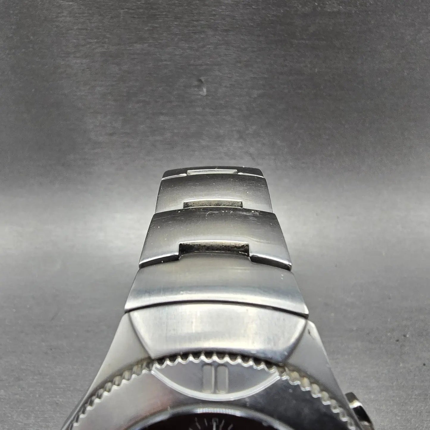 Seiko Chronograph Watch Men 42mm Gray Dial Silver Tone Date 7T92-0AW0 NewBattery5