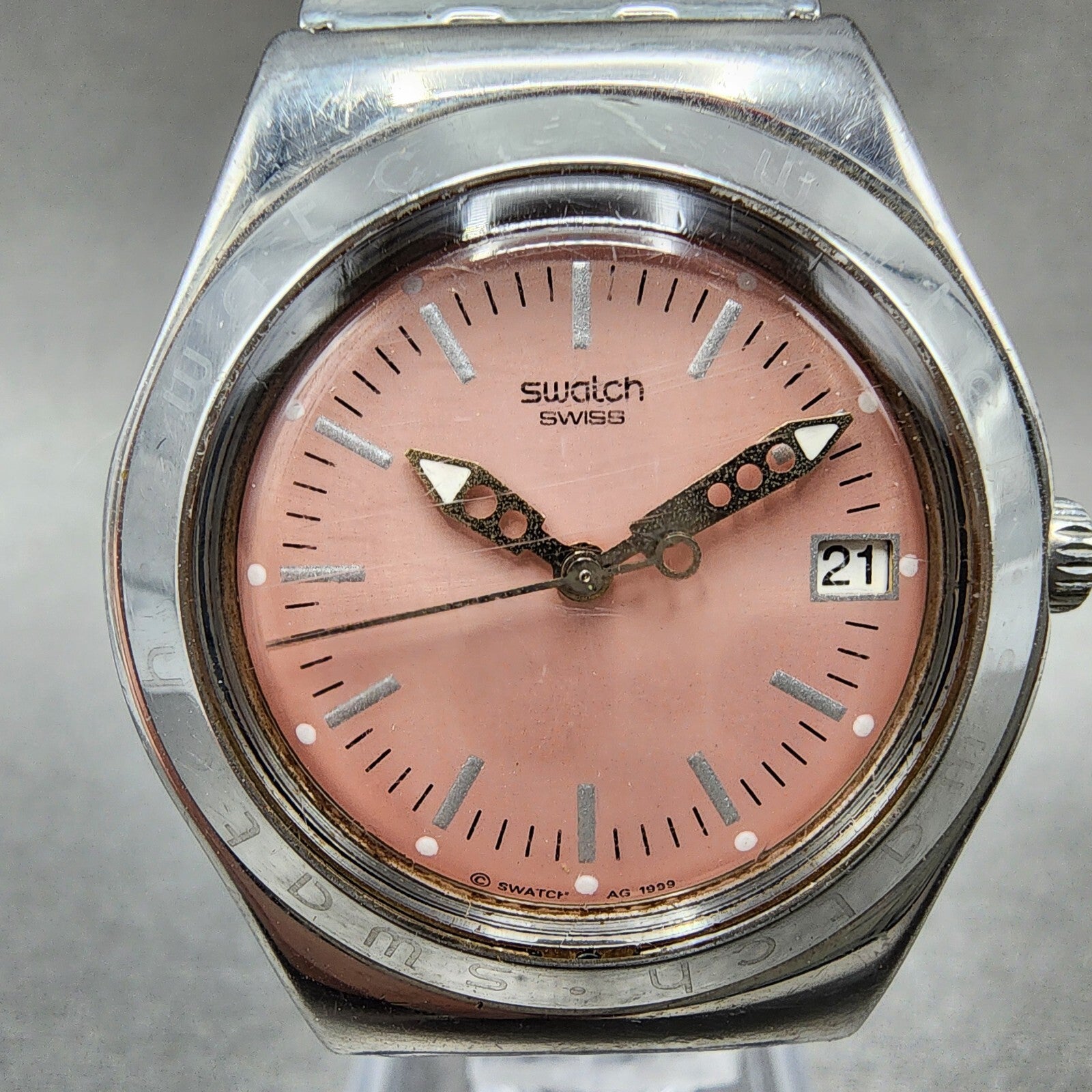 Swatch Irony Watch Women 33mm Pink Dial Steel Date Round YLS405G New Battery1