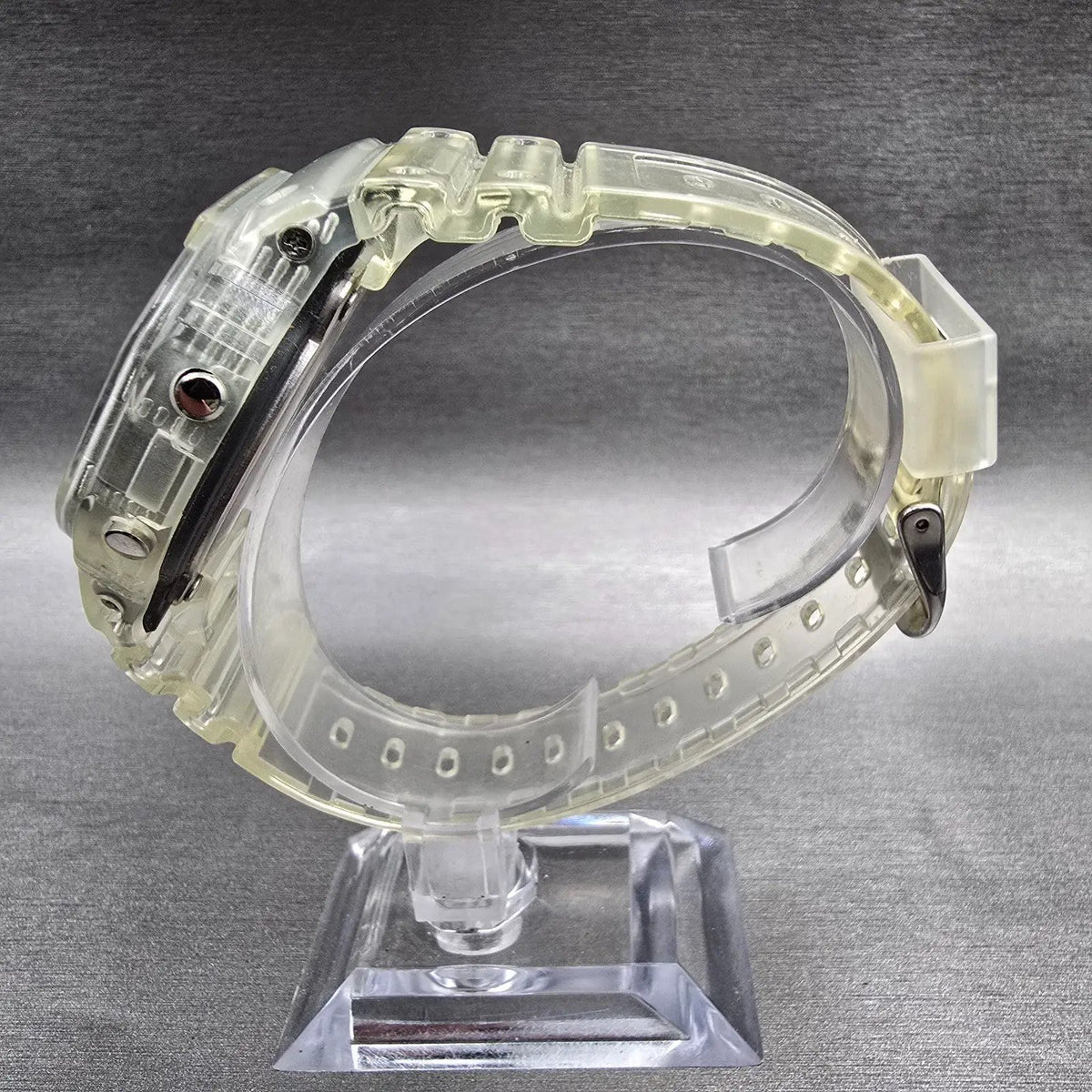 Casio G-Shock DW-5600SKE Watch Men 44mm Clear Case Chrono Alarm New Battery6