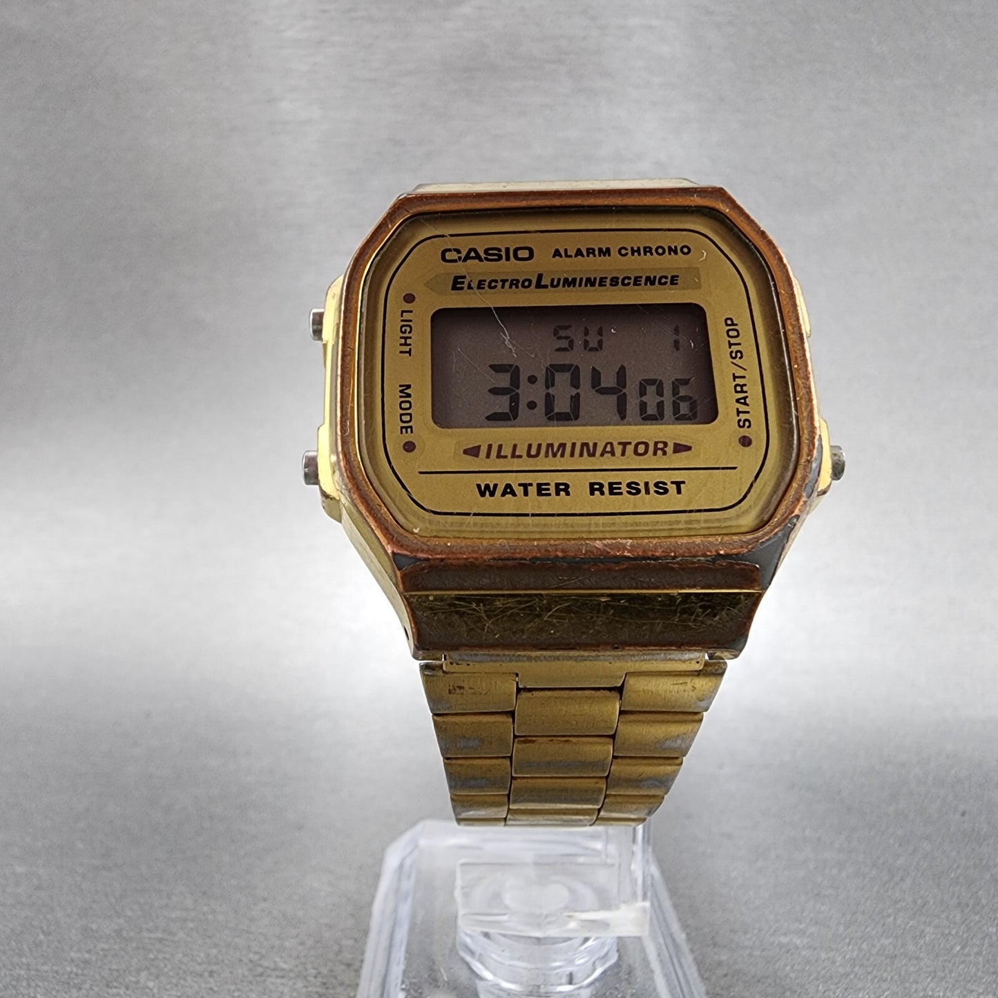 Casio Illuminator Watch Men 36mm Digital Gold Tone Alarm Chrono A168 New Battery5
