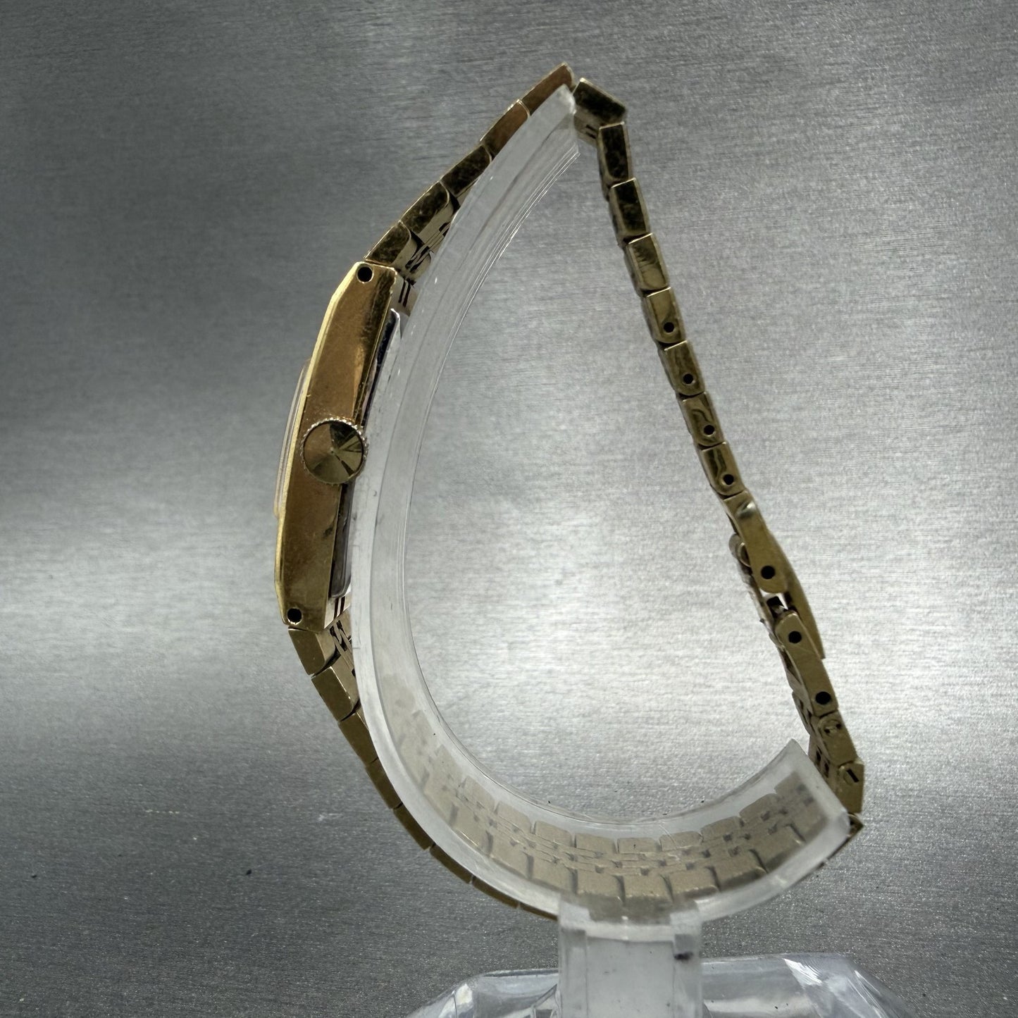 Seiko Tank Watch Women 12mm Champagne Dial Gold Tone Rectangle Manual Wind Runs6