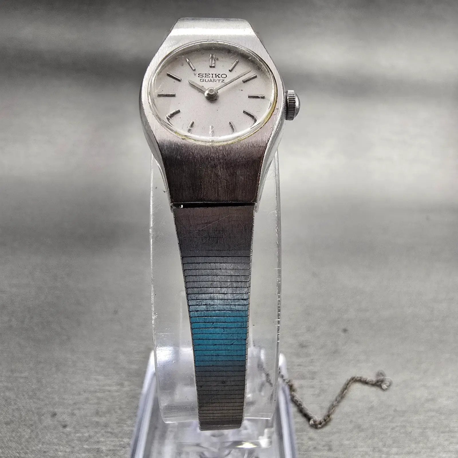 Seiko Watch Women 17mm Silver Dial Silver Tone Oval 5420-0029 New Battery VTG5