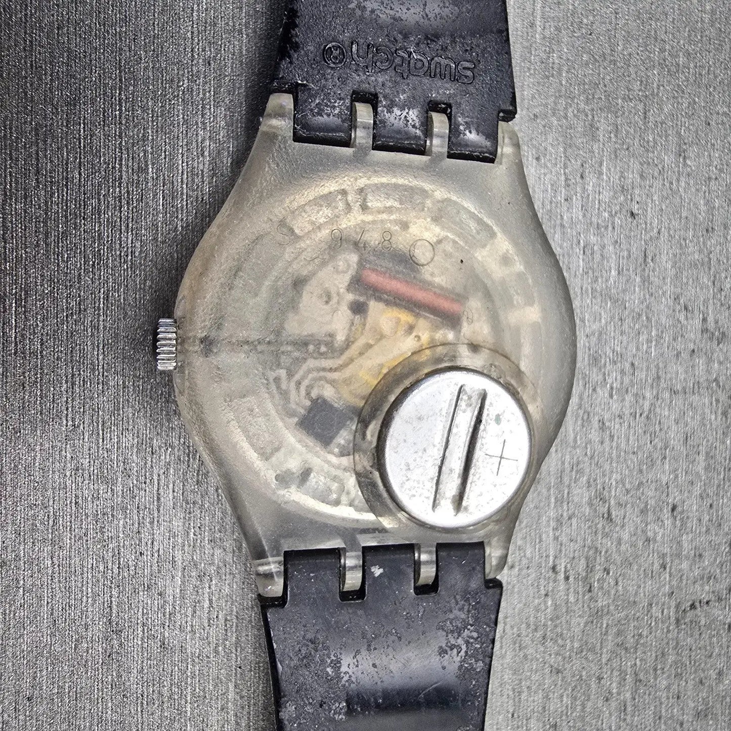 Swatch Porte Jarretelles Watch Men 34mm Black Dial Clear Case GK316 New Battery10