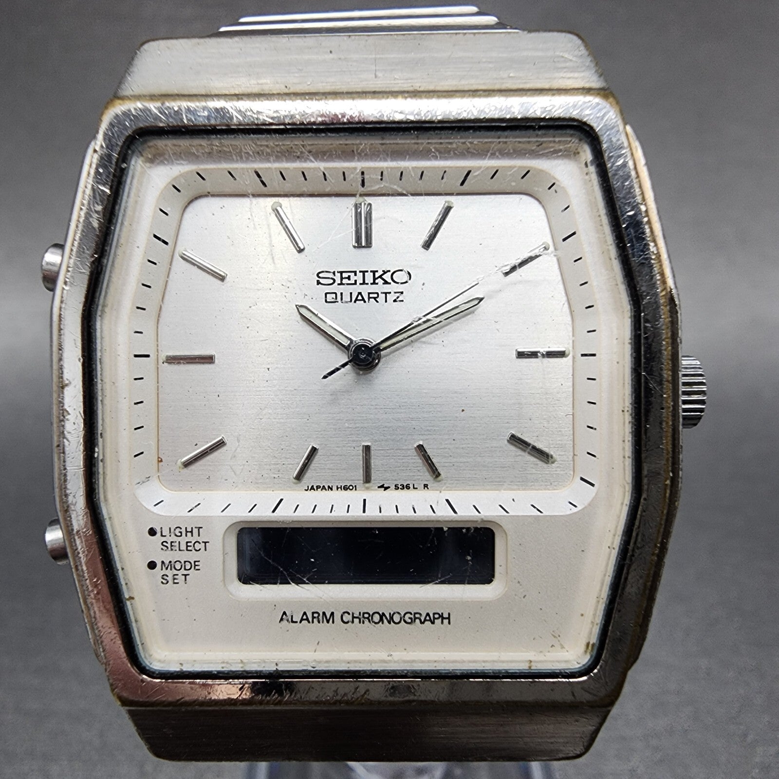 Seiko Analog Digital Watch Men 33mm White Dial Silver Tone H6015400 PARTS2