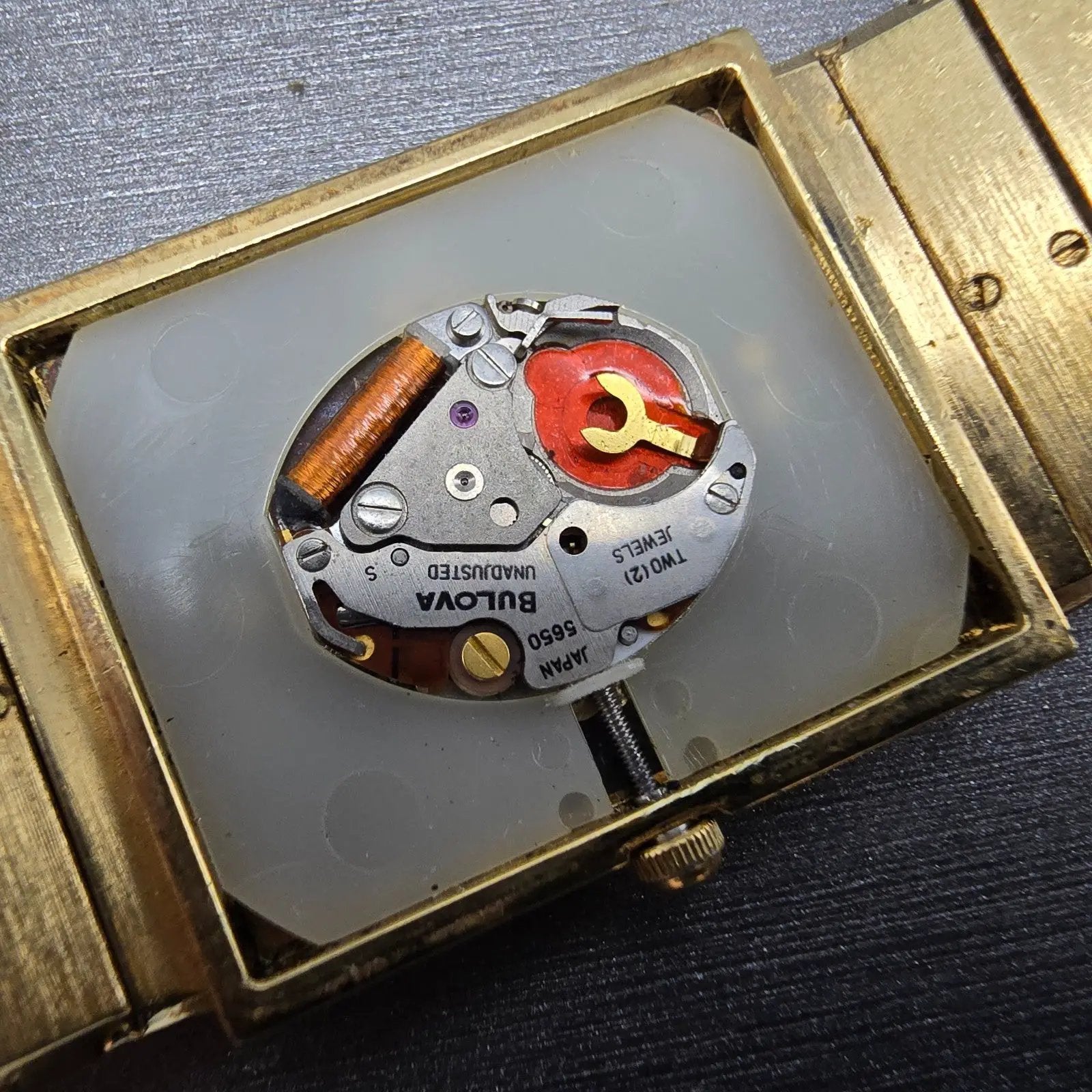 Bulova Tank Watch Men 24mm Black Dial Gold Tone Rectangle Diamond PARTS NO BACK13