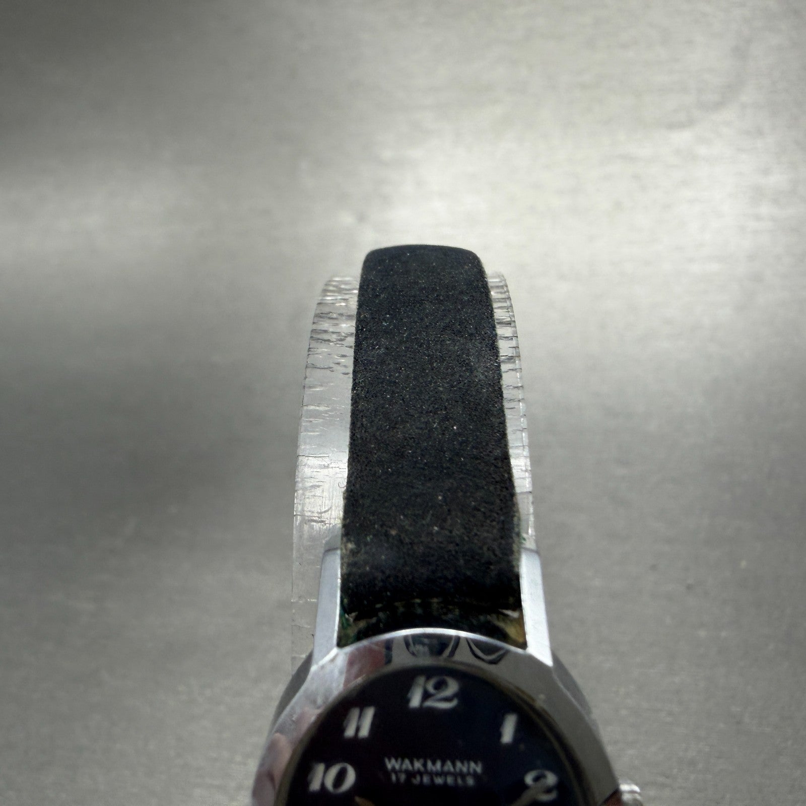 Wakmann Watch Women 20mm Blue Dial Silver Tone Oval Manual Wind Runs Vintage4