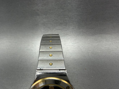 Movado Museum watch Women 28mm Black Dial Two Tone Round 81.E1.837.2 New Battery4