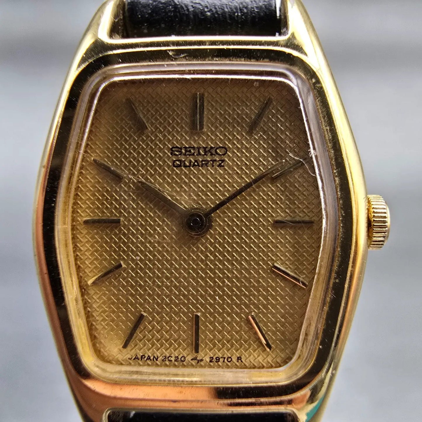 Seiko Watch Women 17mm Gold Dial Gold Tone Hexagon 2C20-6440 New Battery Vintage1