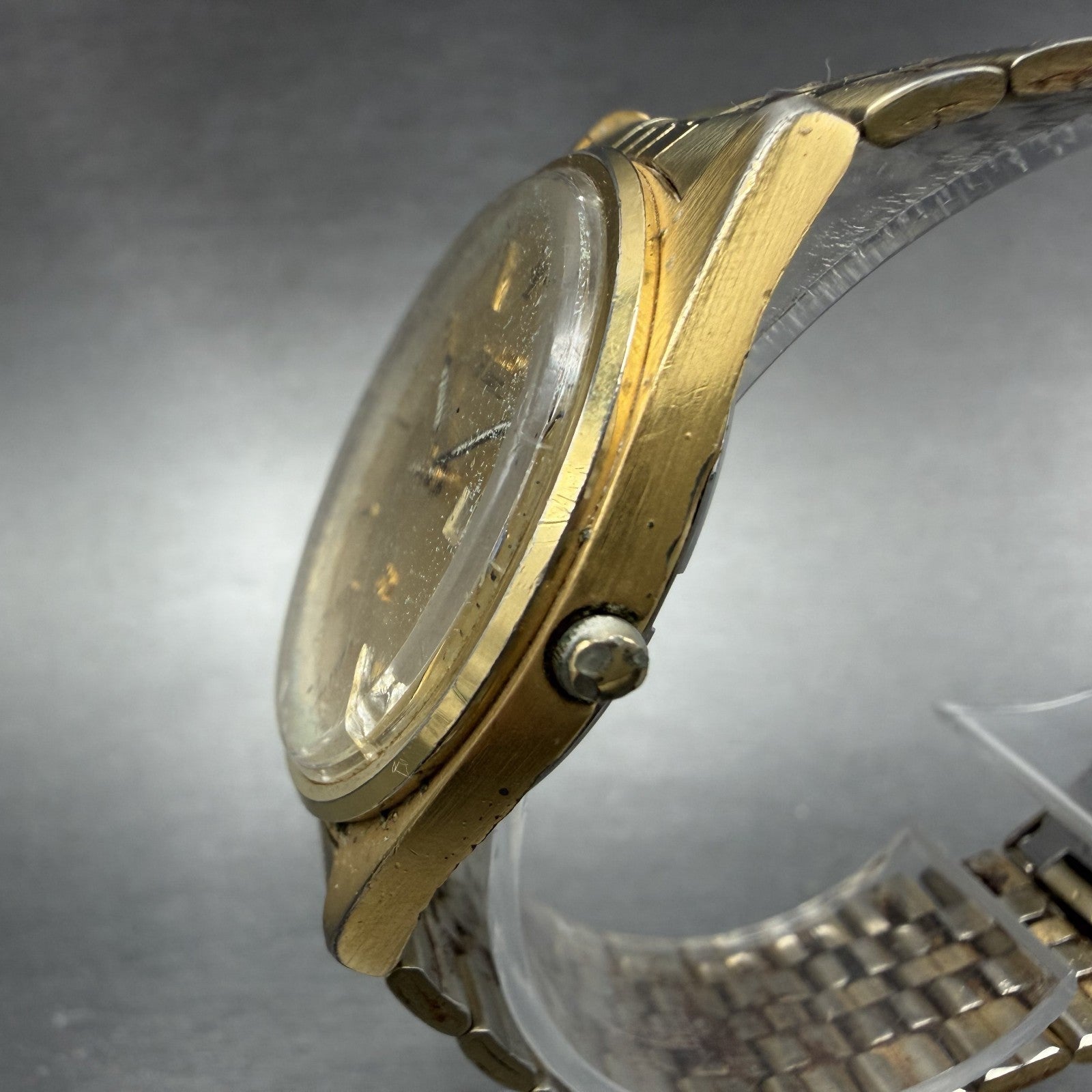 Seiko SQ Watch Men 35mm Gold Dial Gold Tone Daydate Round 5Y23-8040 New Battery2