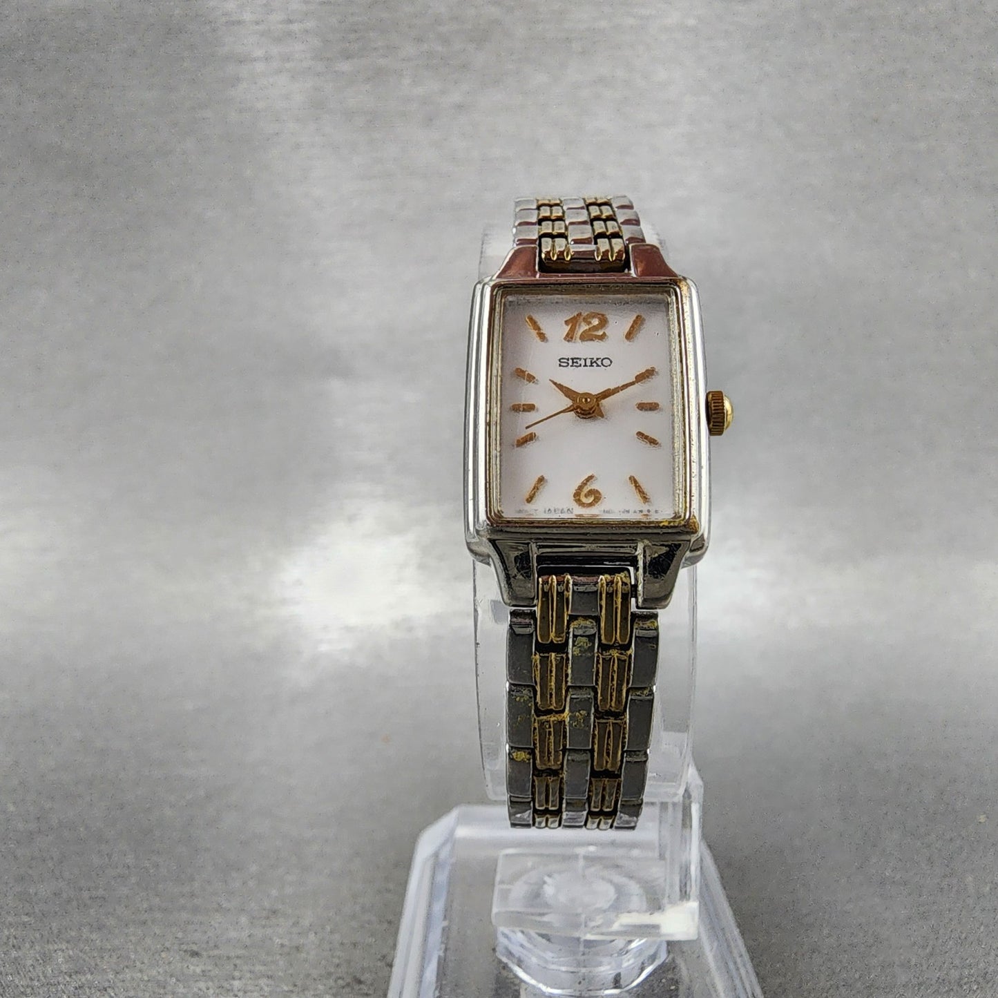 Seiko Tank Watch Women 16mm White Dial Two Tone Rectangle 1N010FH0 New Battery5