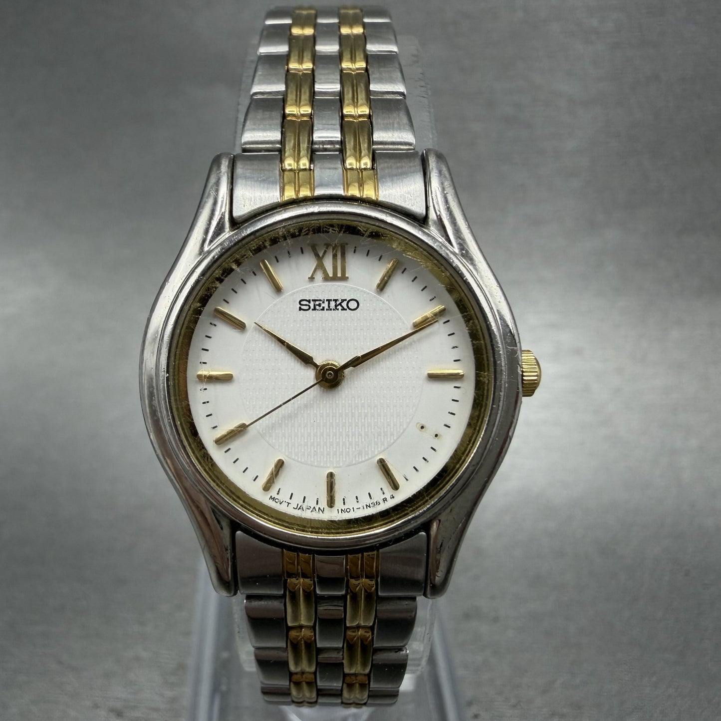 Seiko Watch Women 24mm White Dial Two Tone Round 1N010K10 New Battery VTG0