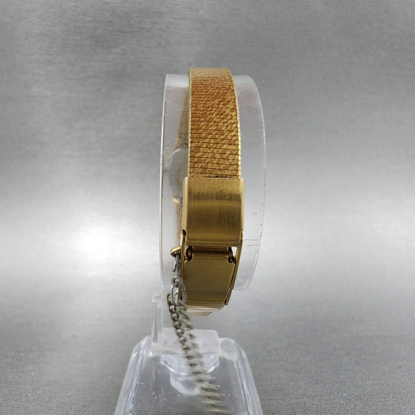 Seiko Watch Women 17mm Black Dial Gold Tone Hexagom 4N005059 New Battery9