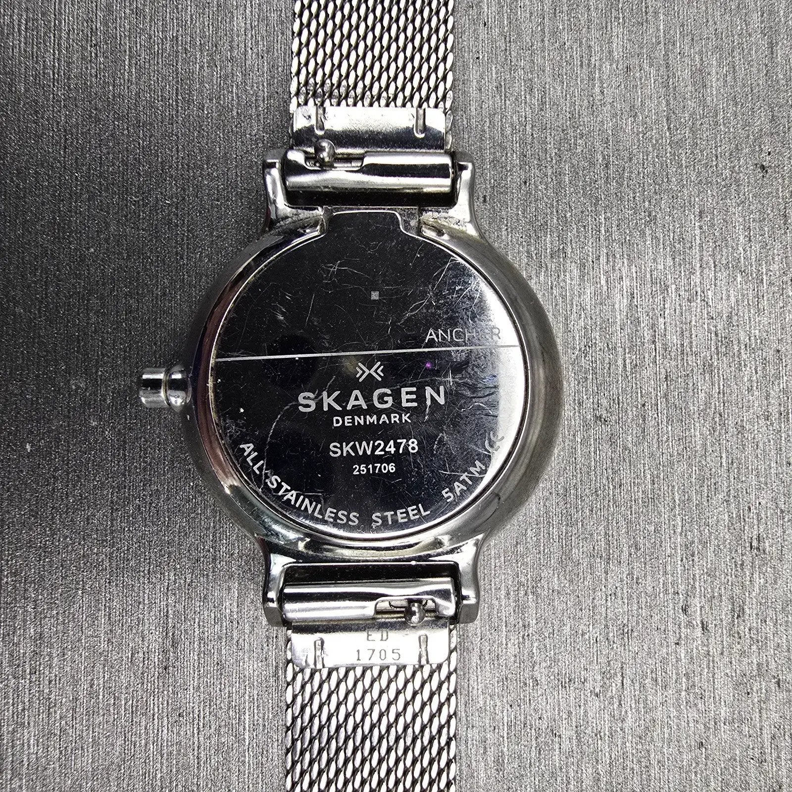 Skagen Ancher Watch Women 30mm Silver Dial Silver Tone Round SKW2478 New Battery10