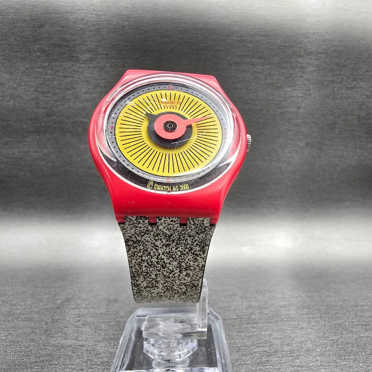 Swatch Radio Button Watch Men 34mm Yellow Dial Red Case Round GR153 New Battery5