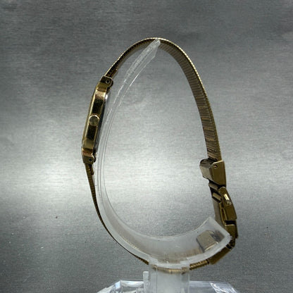 Seiko Tank Watch Women 13mm Champagne Dial Gold Tone 2e20-6019 New Battery UJH6