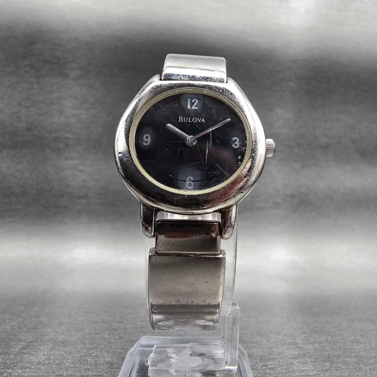 Bulova Watch Women 25mm Black Dial Silver Tone Round Bangle 96L18 New Battery 895