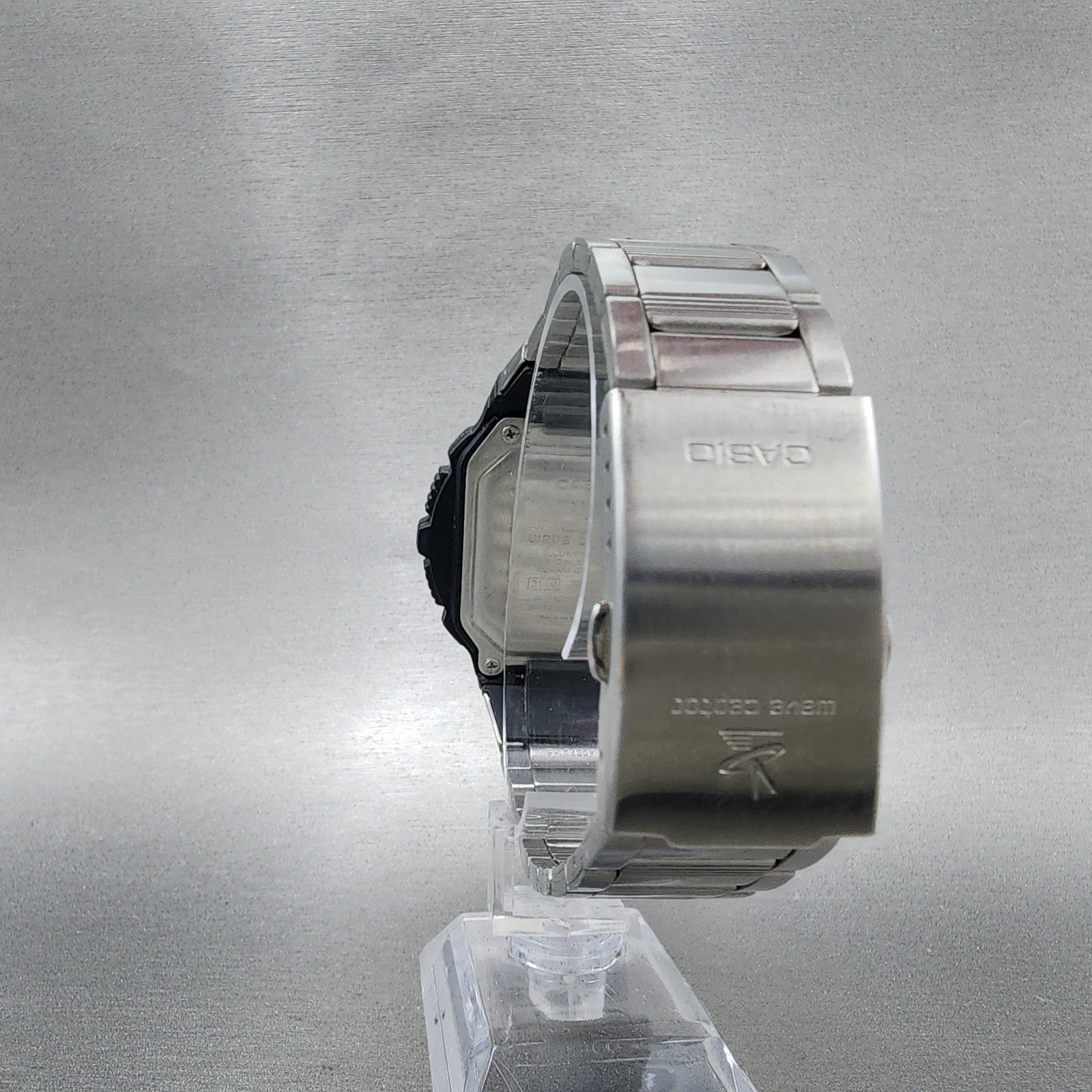 Casio Waveceptor Watch Men 48mm Digital Black Silver Alarm Chrono WV200 New Bat7