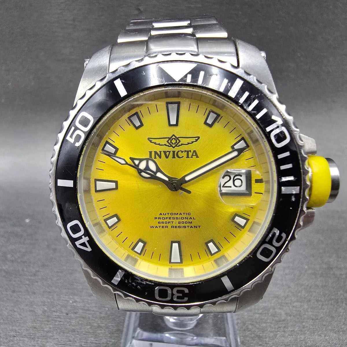Invicta Pro Diver automatic Watch Men 43mm Yellow Dial Silver Date Round 112110