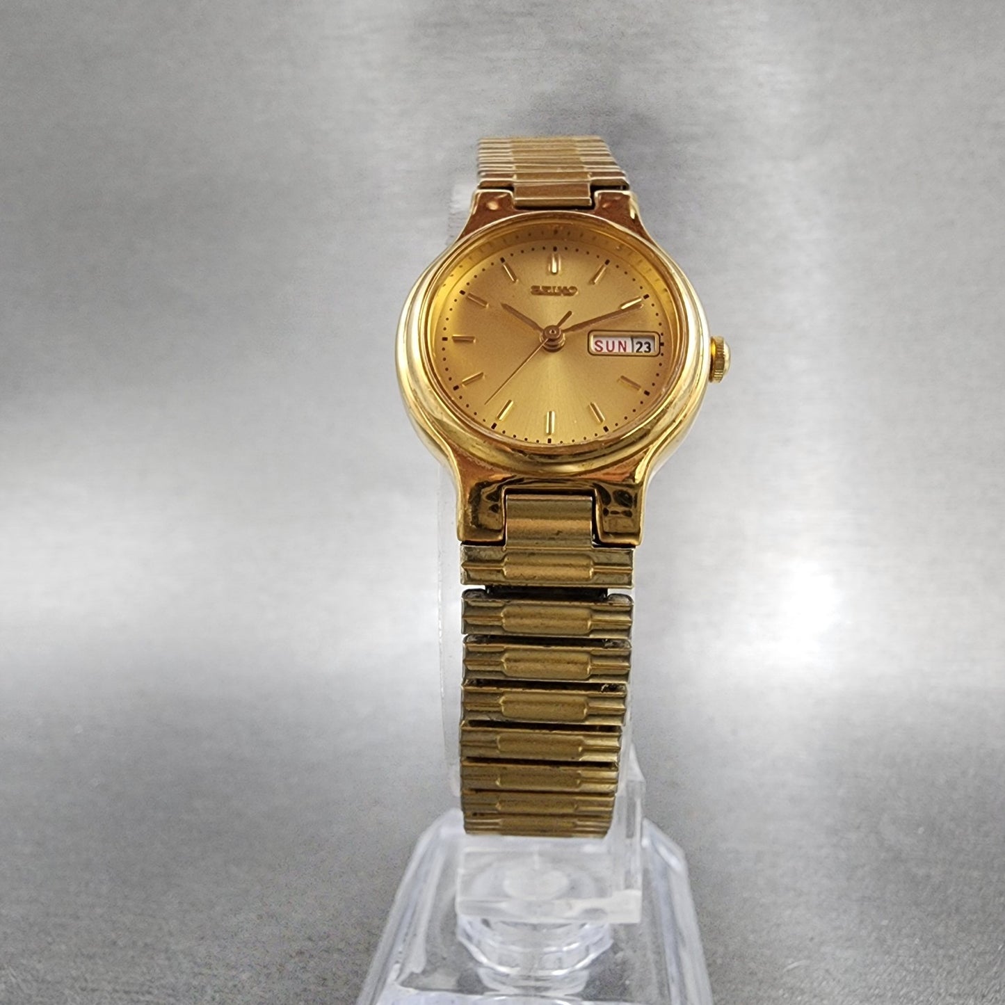 Seiko Watch Women 24mm Gold Dial Gold Tone Daydate Round 7N830141 New Battery5