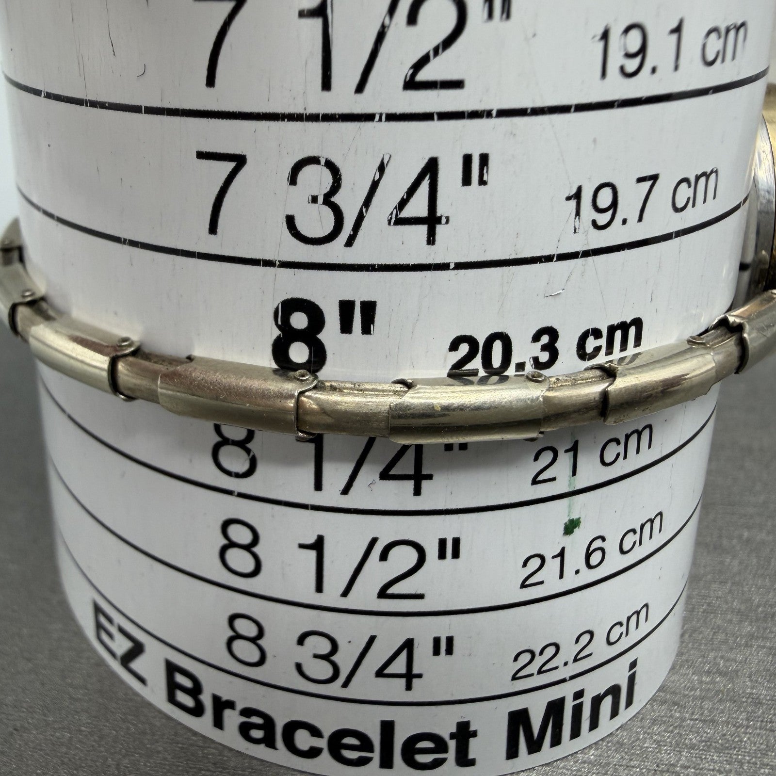 Gruen Watch Women 25mm White Dial Gold Tone Manual Wind Runs Vintage10