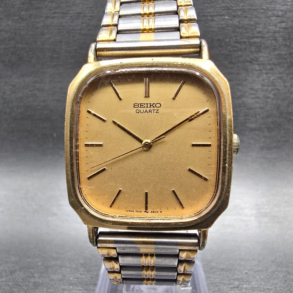 Seiko Tank Watch Men 27mm Gold Dial Gold Tone Rectangle 7431-5440 New Battery0