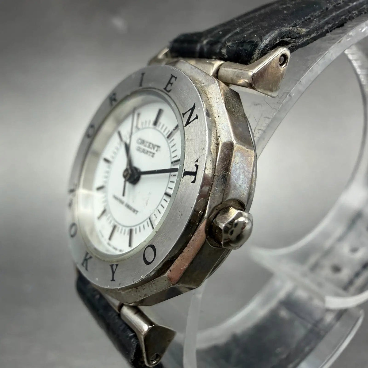 Orient Watch Women 24mm White Dial Silver Tone Round New Battery Vintage2