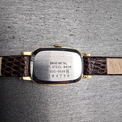Seiko Watch Women 15mm Champagne Dial Gold Tone Rectangle 1320-5539 New Battery10