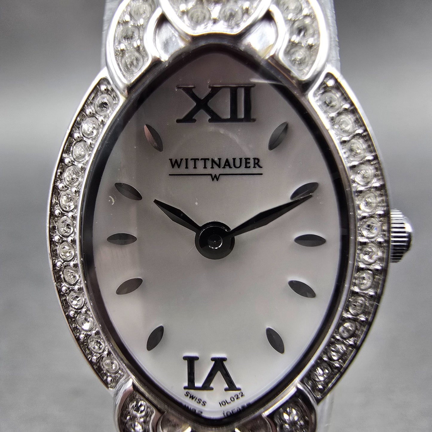 Wittnauer Watch Women 17mm MOP Dial Silver Tone Crystal Bezel Oval New Battery1