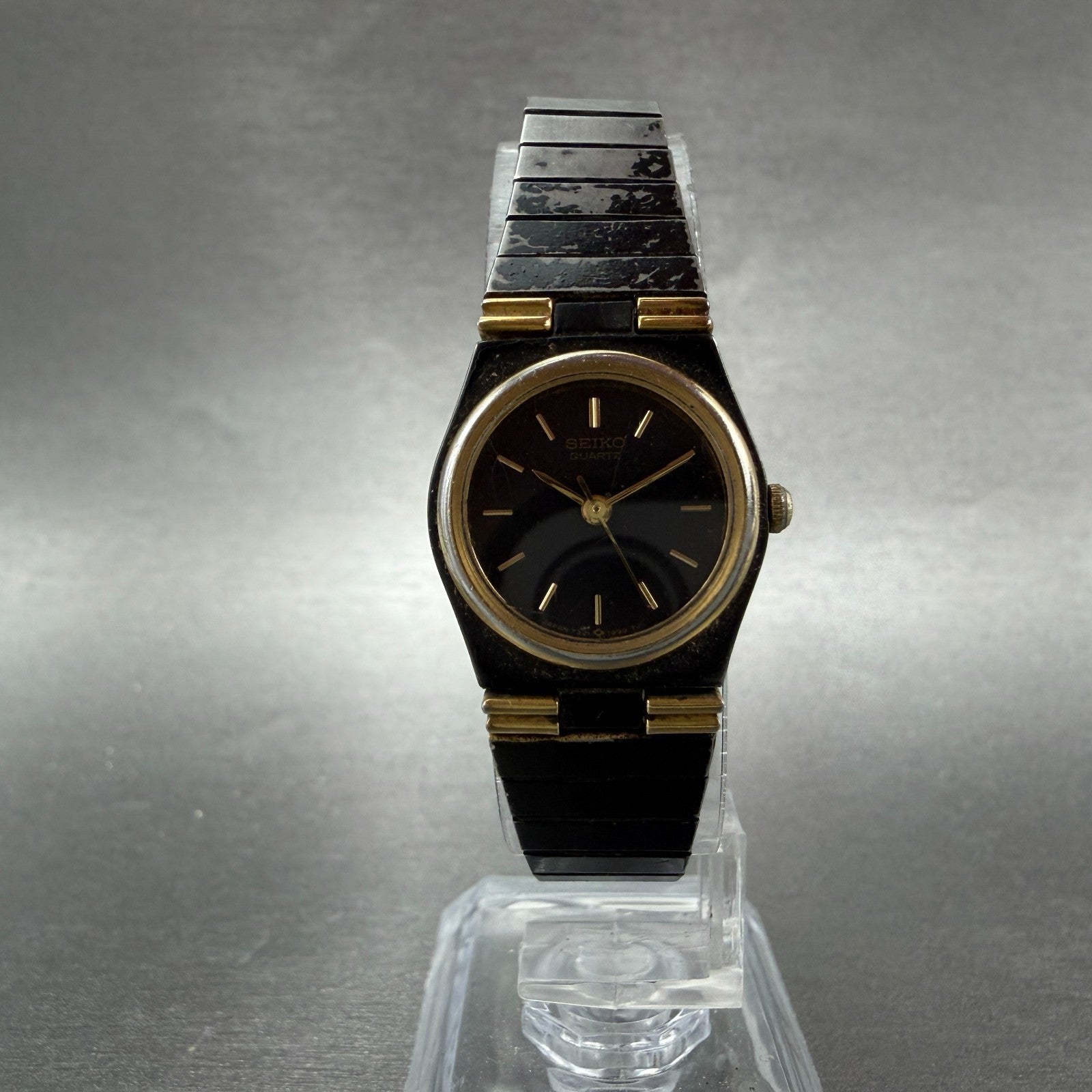 Seiko Watch Women 20mm Black Dial Black & Gold Tone Round 7321-0249 New Battery5