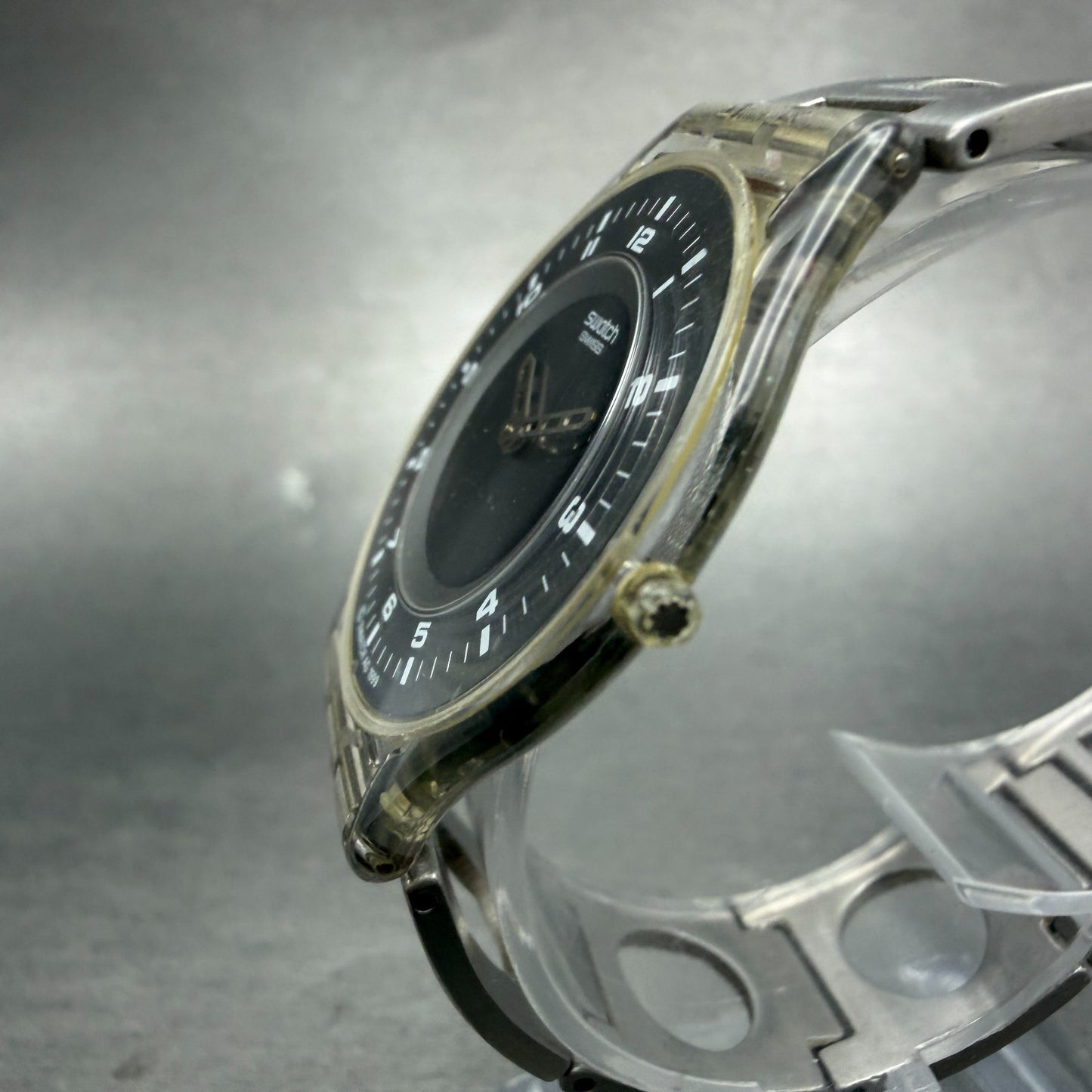 Swatch Skin Simple Like Watch Unisex 34mm Gray Dial Clear Case Round New Battery2