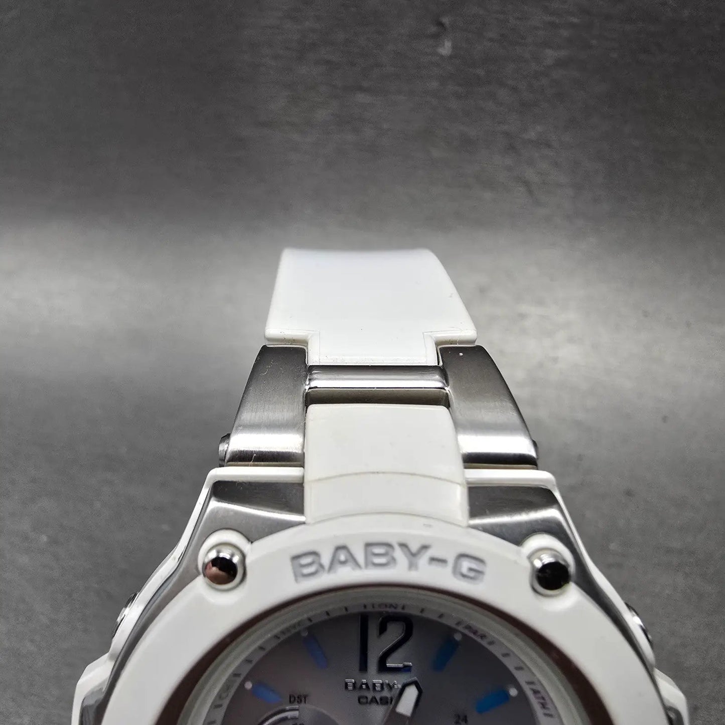 Casio Baby-G BGA-1400 Watch Women 41mm White Dial Silver Tone Round Works4