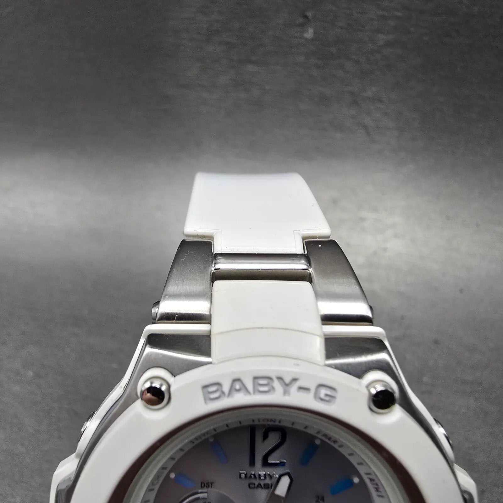 Casio Baby-G BGA-1400 Watch Women 41mm White Dial Silver Tone Round Works4