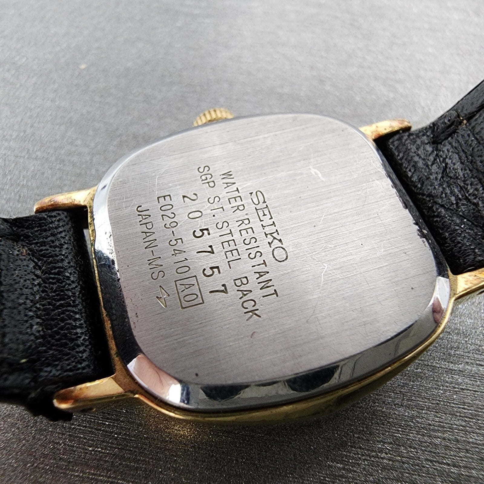 Seiko Analog Digital Watch Women 24mm Black Dial Gold Tone E0295410 PARTS10