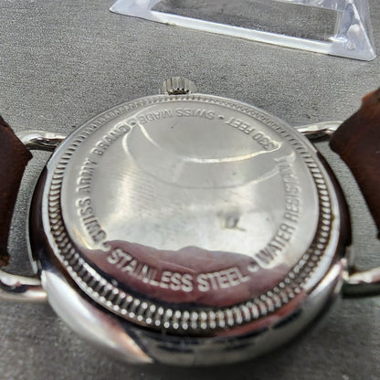 Victorinox Swiss Army Cavalry Watch Men 37mm Cream Dial Silver Tone Date NewBatt9