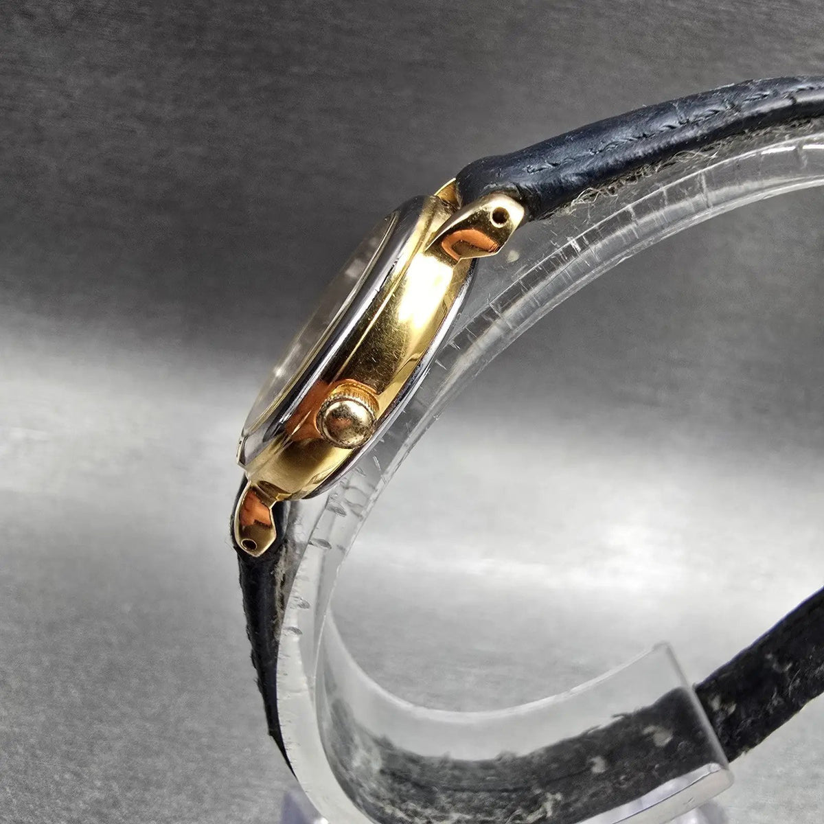 Seiko Lucent Watch Women 22mm White Dial Gold Tone Round 4N21-036A New Battery2