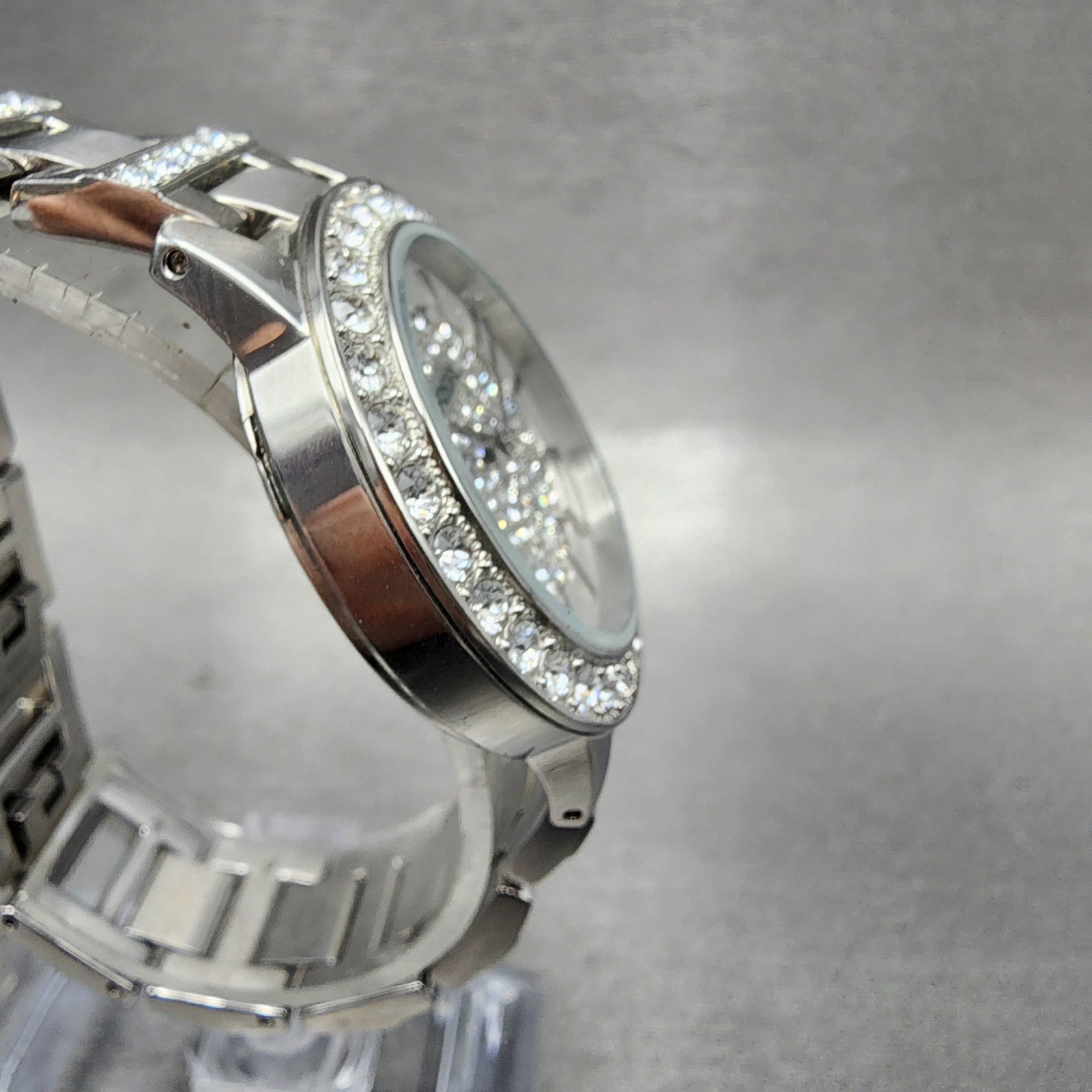 Fossil Watch Women 34mm Silver Dial Silver Tone Round ES3097 New Battery4
