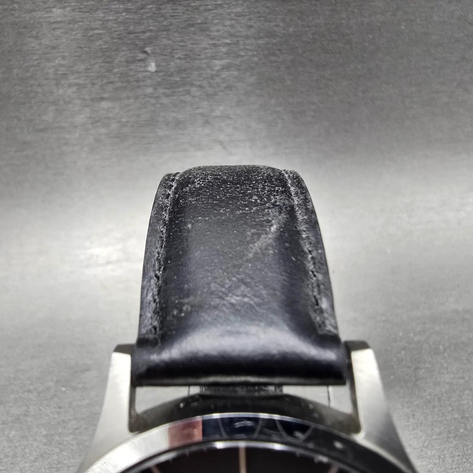 MVMT MT01-GML 40 Watch Men 40mm Black Dial Silver Tone Round Leather New Batt 124