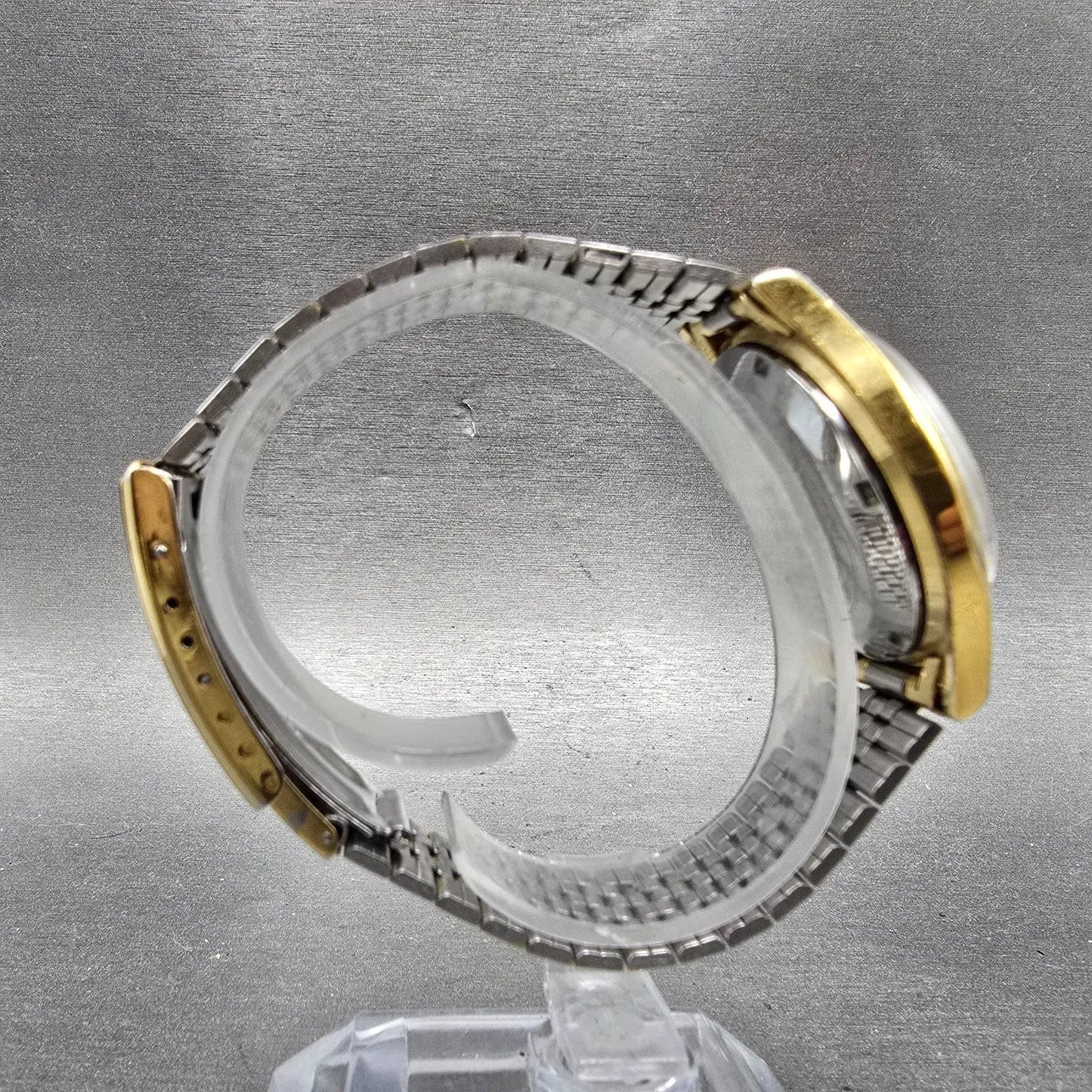 Citizen Seven Watch Men 35mm Silver Dial Gold Tone Date Round 4-068815 PARTS9