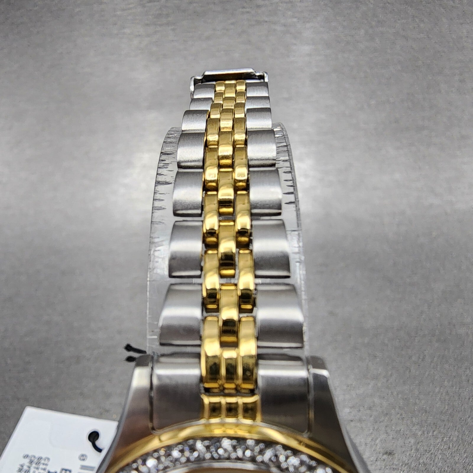 Citizen Watch Women 25mm MOP Dial Two Tone Daydate EQ053450D New Battery4