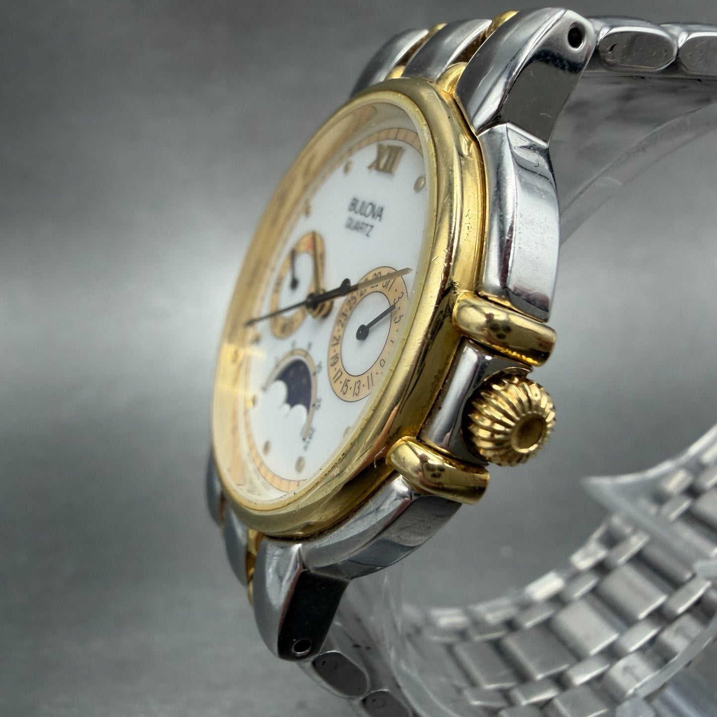 Bulova Moon Phase Watch Men 35mm White Dial Two Tone Daydate 90D07 New Battery2