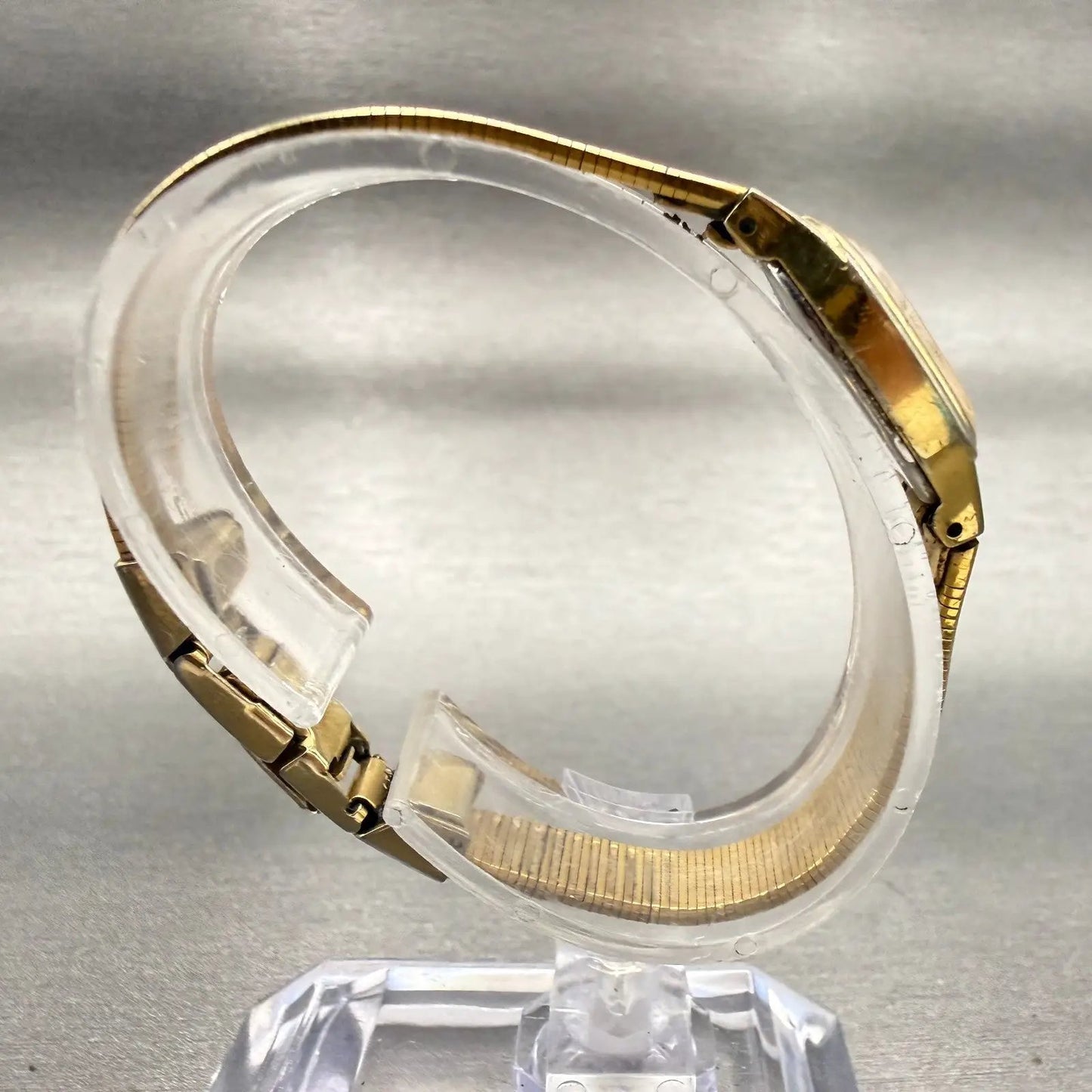 Seiko Watch Women 16mm Gold Dial Gold Tone Rectangle 2C20-5770 New Battery VTG8